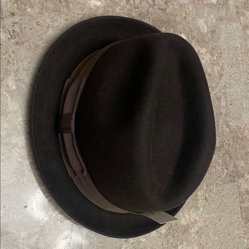 Hat Stefeno brand new